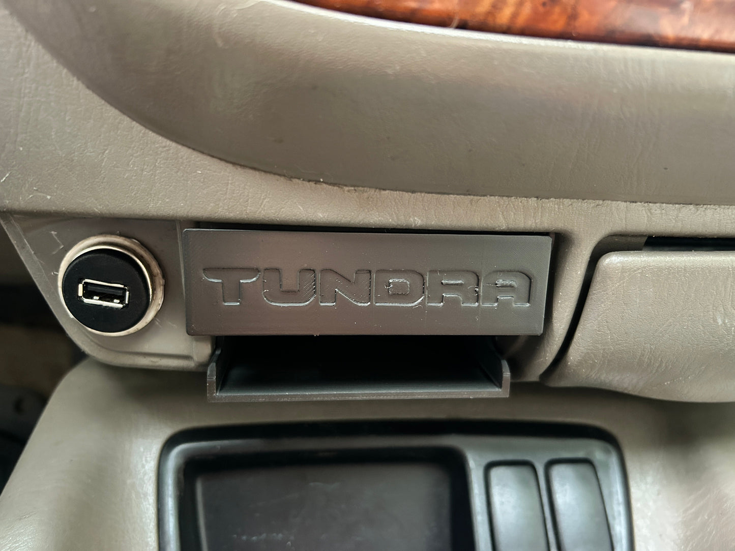 Ashtray Replacement - Drawer & Phone Holder